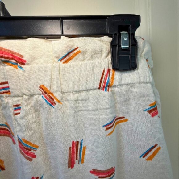 LUSH Linen Blend Abstract Print White Shorts Size M - Picture 4 of 13